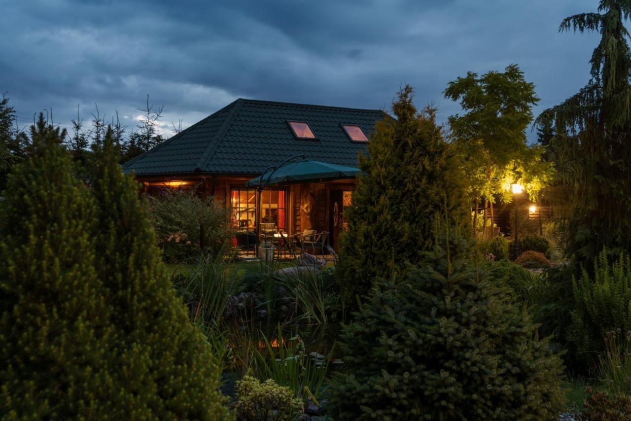 Retrohouse - Wypoczynek Dla Doroslych, B&B Reda Exterior photo